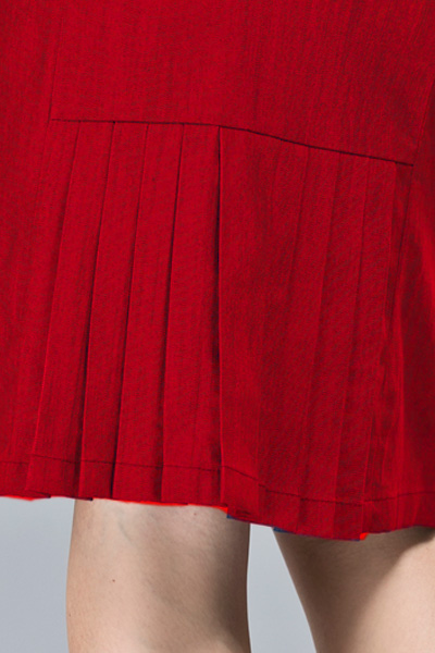 détail plis dos jupe crayon Emmy rouge